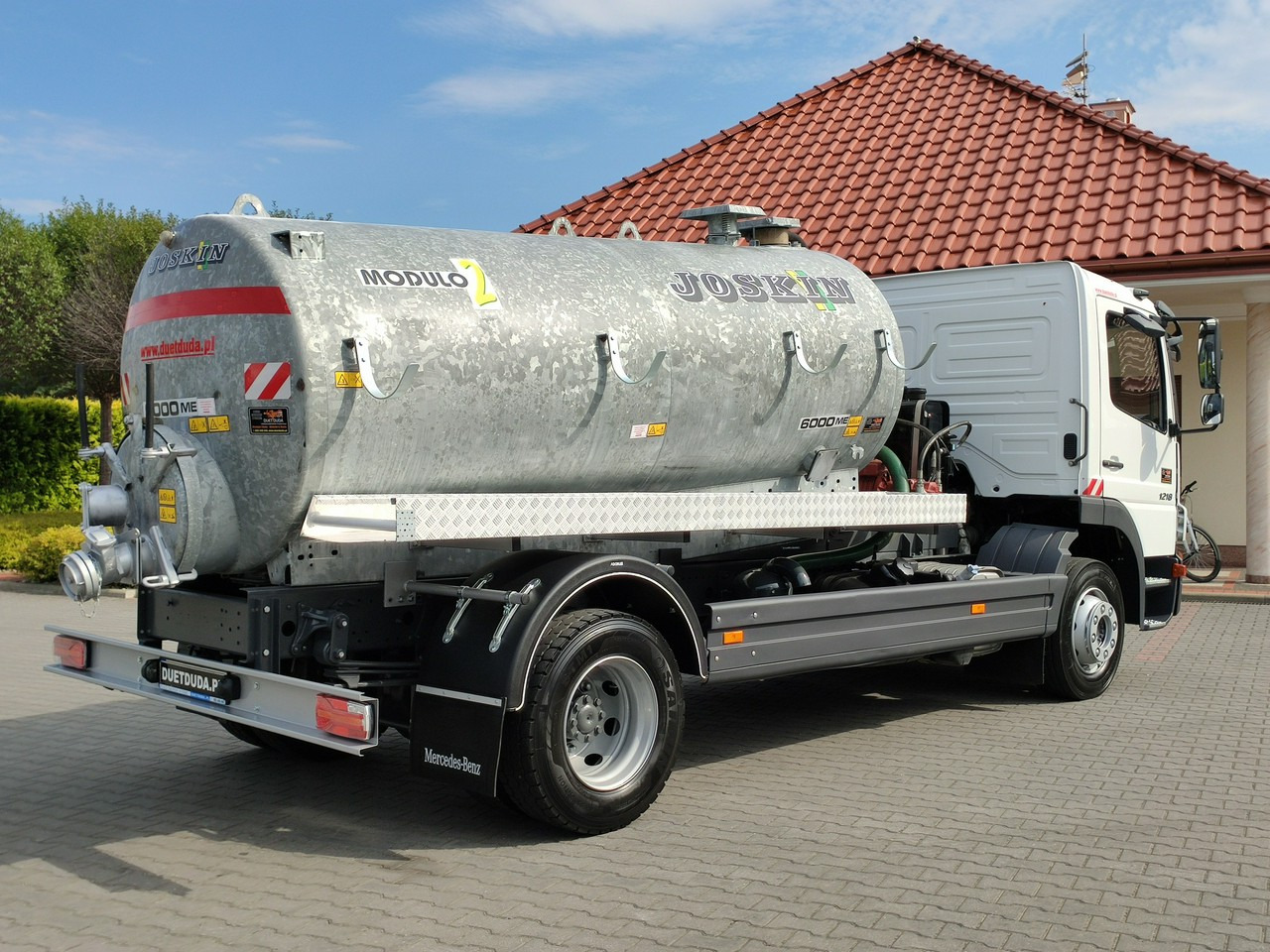 Mercedes Atego 1218 Asenizacyjny Szambiarka Beczka Szambowóz Poj.6m 2019r - Camion hydrocureur: photos 3 Mercedes Atego 1218 Asenizacyjny Szambiarka Beczka Szambowóz Poj.6m 2019r - Camion hydrocureur: photos 3