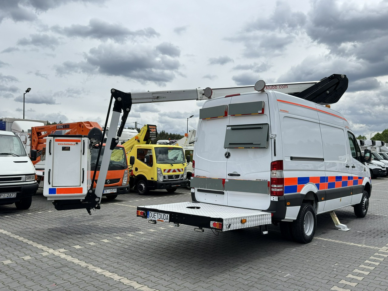 Camion avec nacelle Mercedes Sprinter Zwyżka Podnośnik Koszowy KLUBB K42P UDT WUMAG GSR: photos 25 Camion avec nacelle Mercedes Sprinter Zwyżka Podnośnik Koszowy KLUBB K42P UDT WUMAG GSR: photos 25