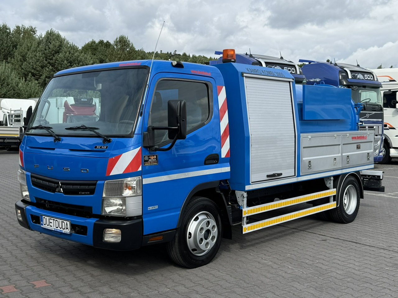Mitsubishi Canter 7C18 3.0/150 KM Asenizcyjny - Camion hydrocureur: photos 2 Mitsubishi Canter 7C18 3.0/150 KM Asenizcyjny - Camion hydrocureur: photos 2