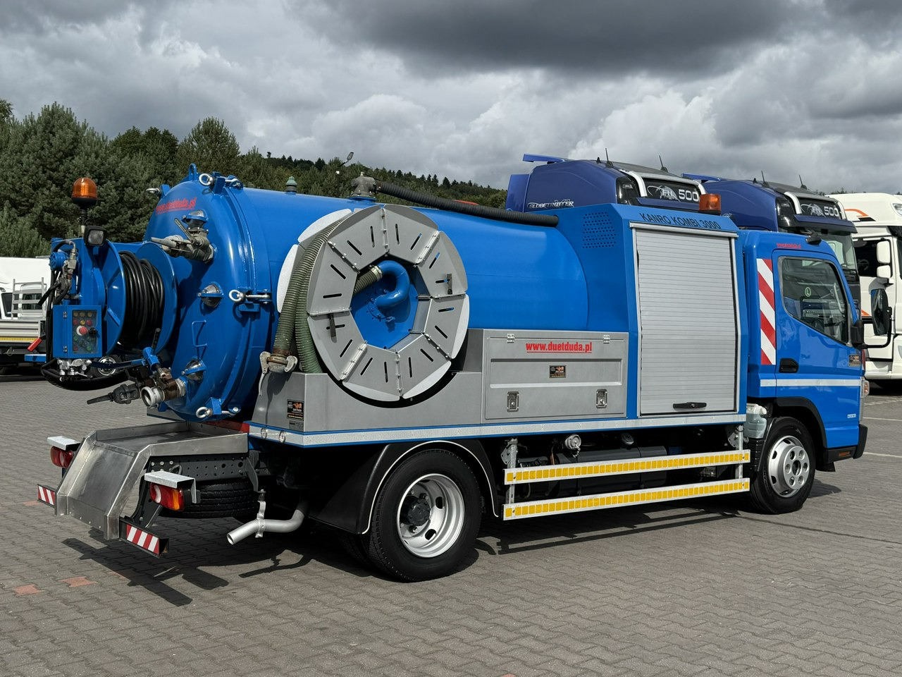 Camion hydrocureur Mitsubishi Canter 7C18 3.0/150 KM Asenizcyjny: photos 18