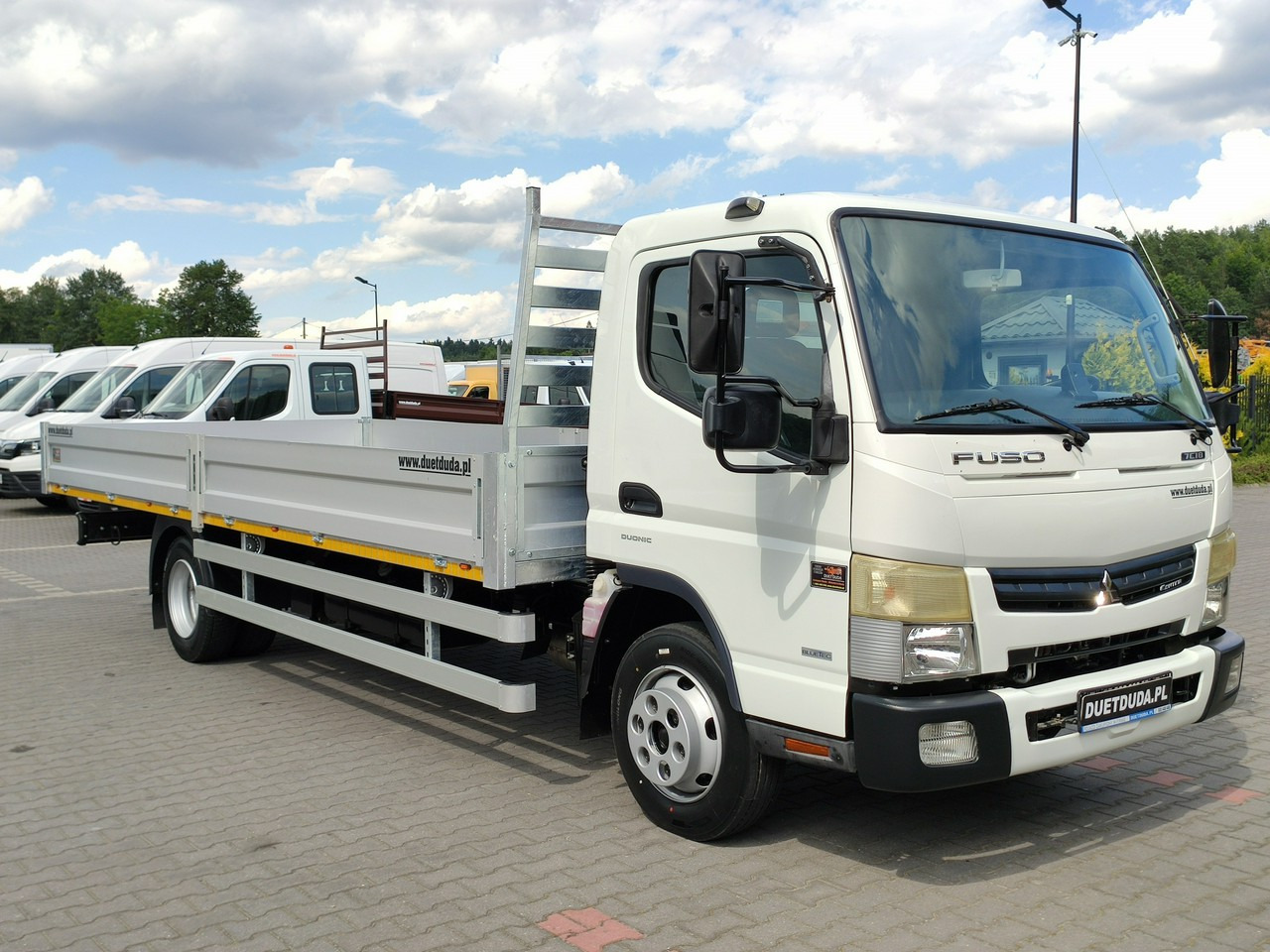 Mitsubishi Canter 7C18 3.0/150 KM Skrzyniowy Automat Klima - Camion plateau: photos 2 Mitsubishi Canter 7C18 3.0/150 KM Skrzyniowy Automat Klima - Camion plateau: photos 2
