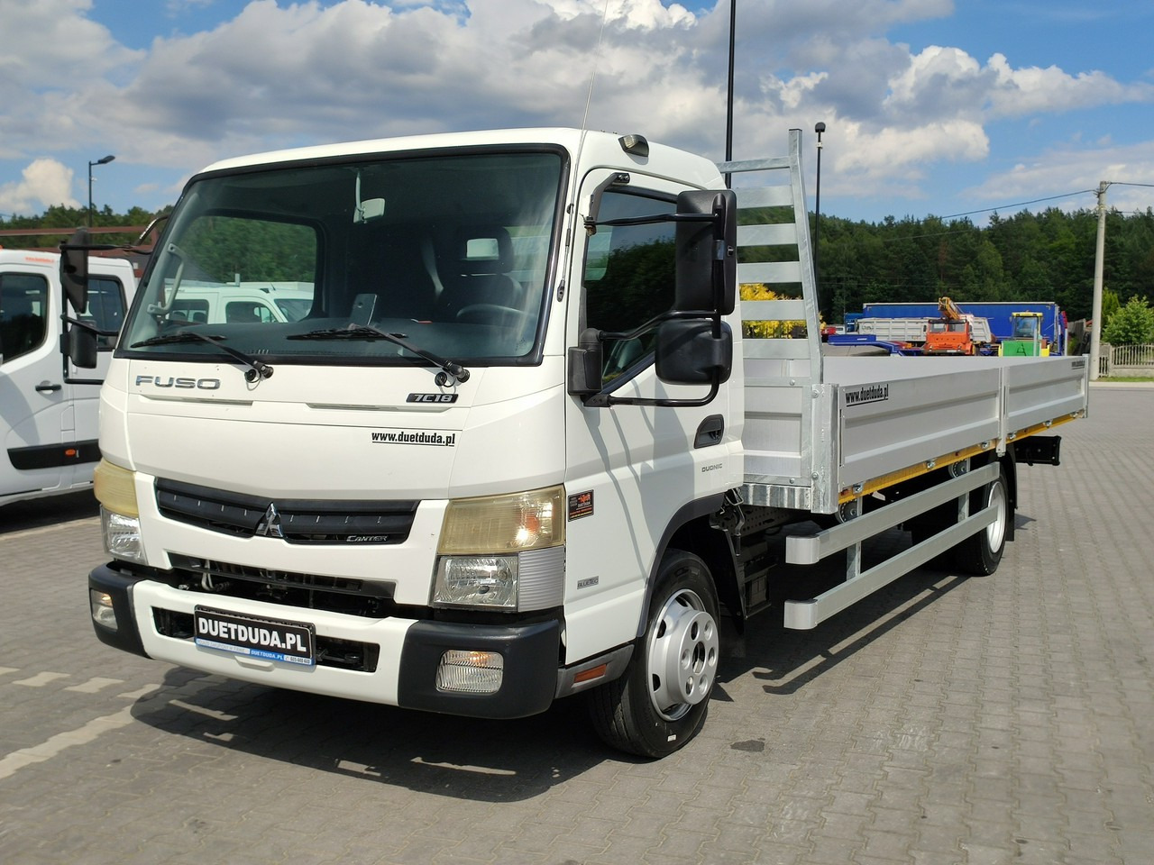 Mitsubishi Canter 7C18 3.0/150 KM Skrzyniowy Automat Klima - Camion plateau: photos 3 Mitsubishi Canter 7C18 3.0/150 KM Skrzyniowy Automat Klima - Camion plateau: photos 3