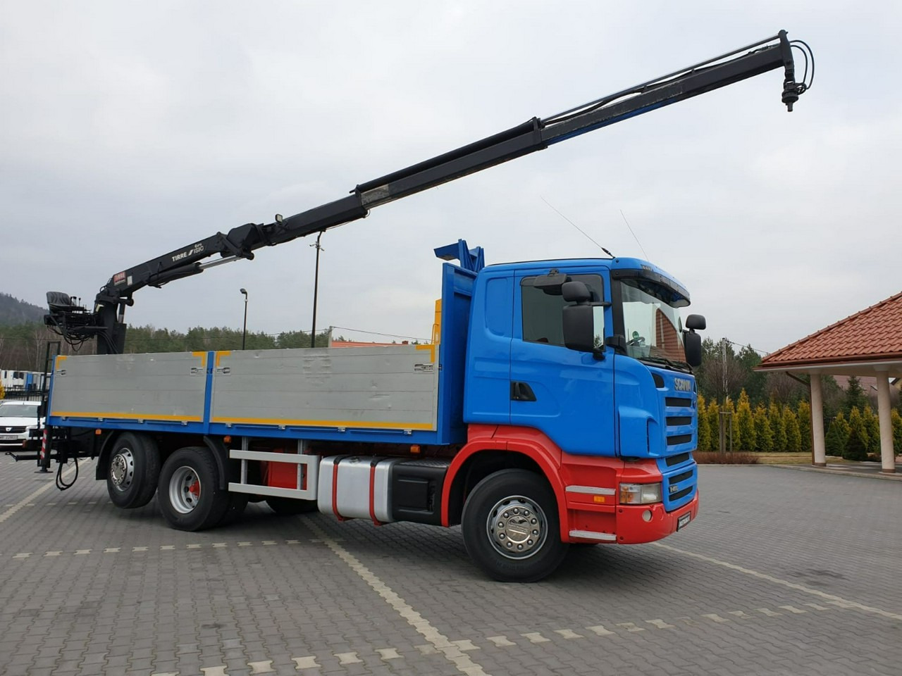 Camion plateau, Camion grue Scania R 400 LB 6x2 HDS Budowlanka Widły Oś Skrętna Super Stan: photos 11