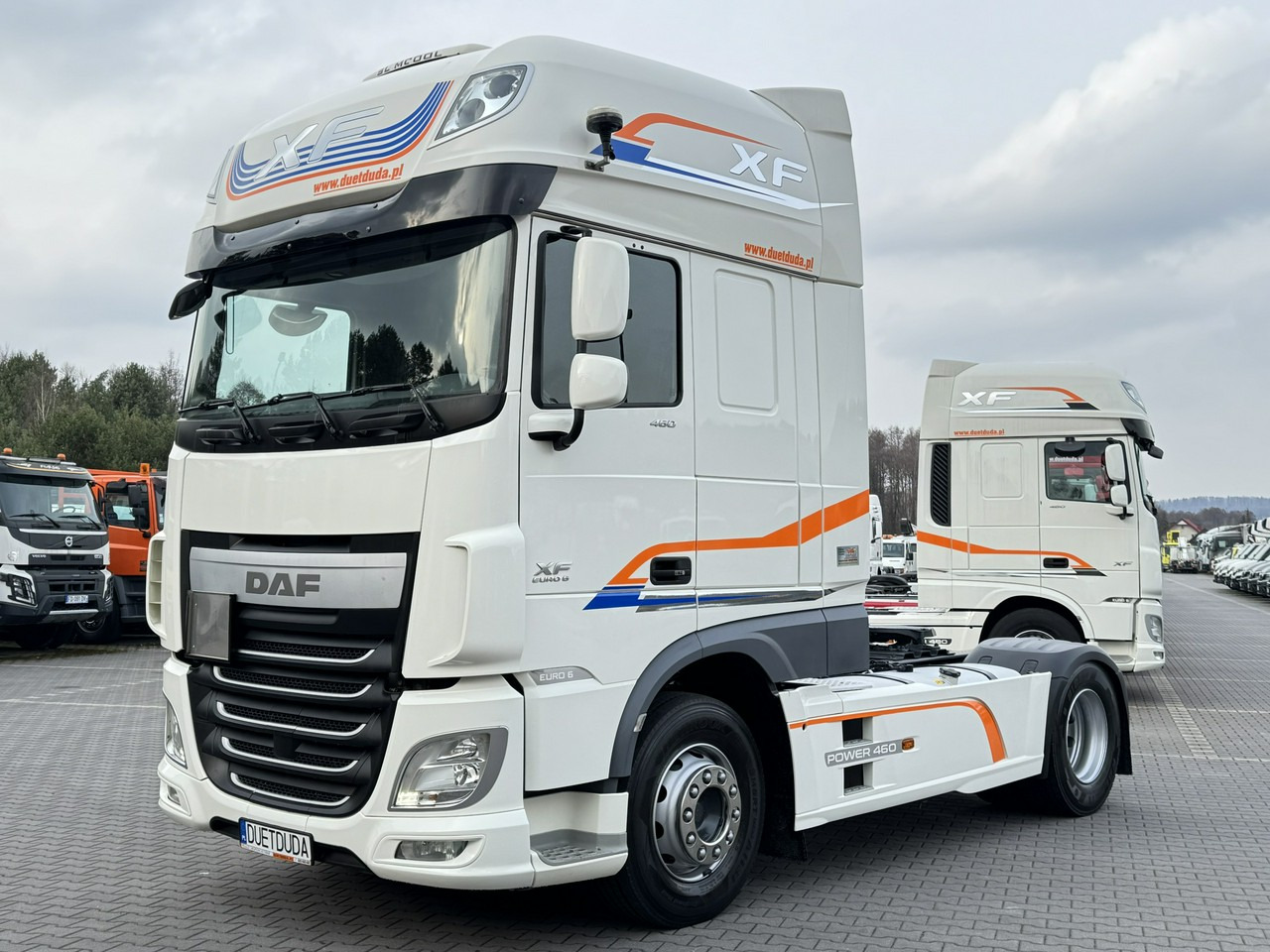 DAF XF 460 SSC E6 Standard Klima Postojowa - Tracteur routier: photos 1 DAF XF 460 SSC E6 Standard Klima Postojowa - Tracteur routier: photos 1