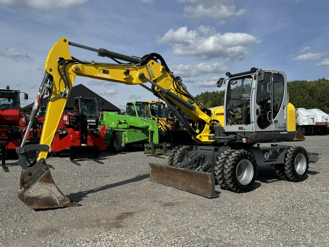 Wacker Neuson EW100 Pług + Podpory 10 ton Szybkozłącze Klimatyzacja - Pelle sur pneus: photos 4 Wacker Neuson EW100 Pług + Podpory 10 ton Szybkozłącze Klimatyzacja - Pelle sur pneus: photos 4