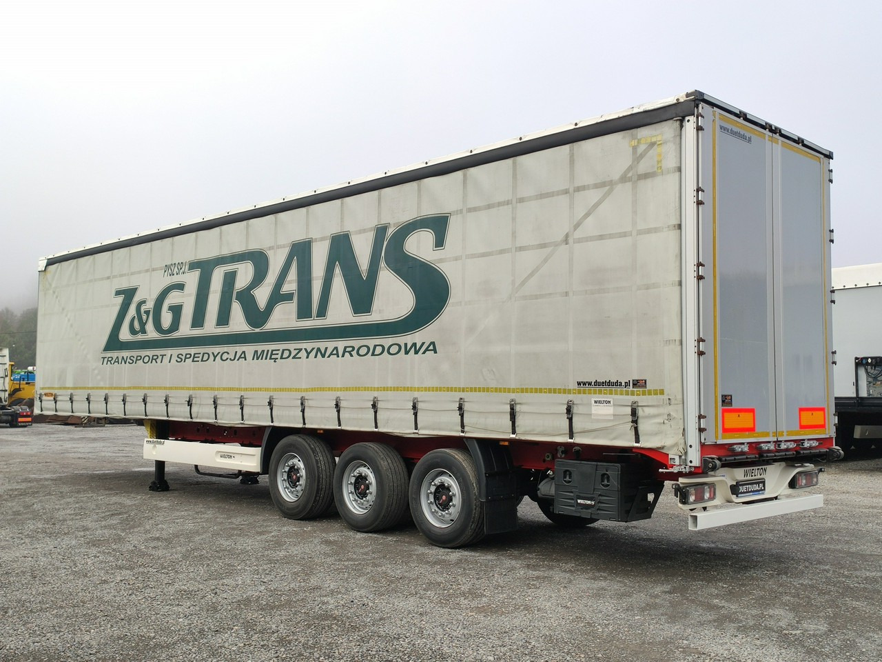 Semi-remorque rideaux coulissants Wielton Standard Osie SAF: photos 14 Semi-remorque rideaux coulissants Wielton Standard Osie SAF: photos 14