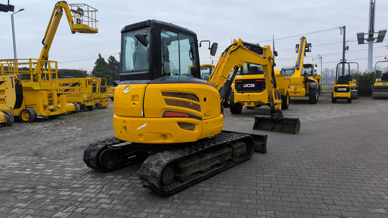 KUBOTA U 48 - 4 - Mini pelle: photos 5 KUBOTA U 48 - 4 - Mini pelle: photos 5