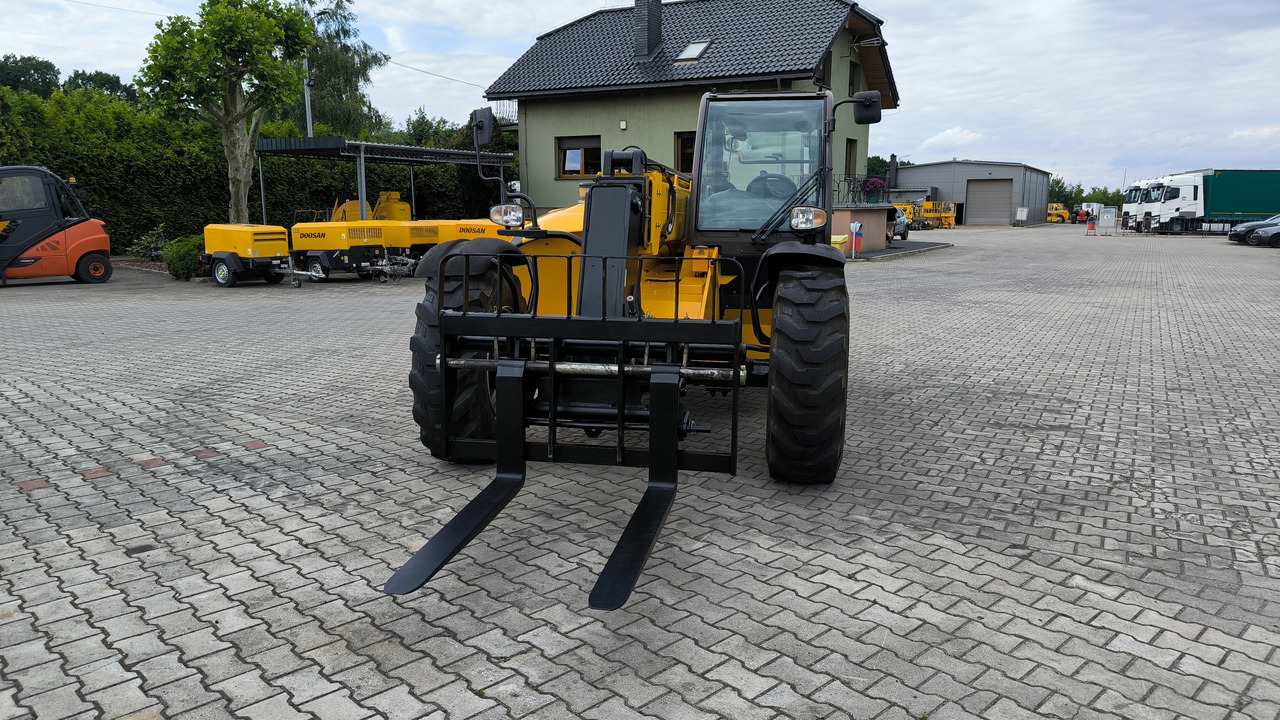 MANITOU MT 932 EASY 75D - Chargeuse sur pneus: photos 2 MANITOU MT 932 EASY 75D - Chargeuse sur pneus: photos 2