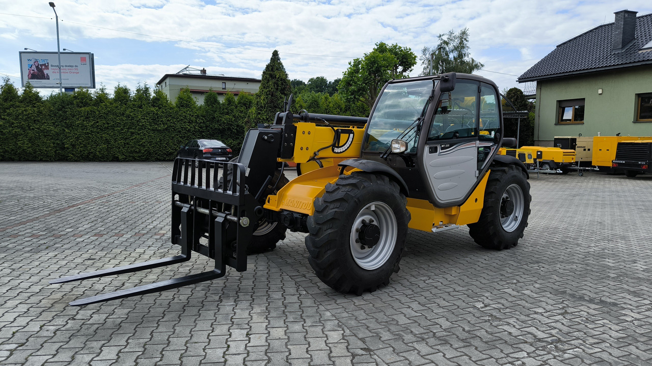MANITOU MT 932 EASY 75D - Chargeuse sur pneus: photos 1 MANITOU MT 932 EASY 75D - Chargeuse sur pneus: photos 1
