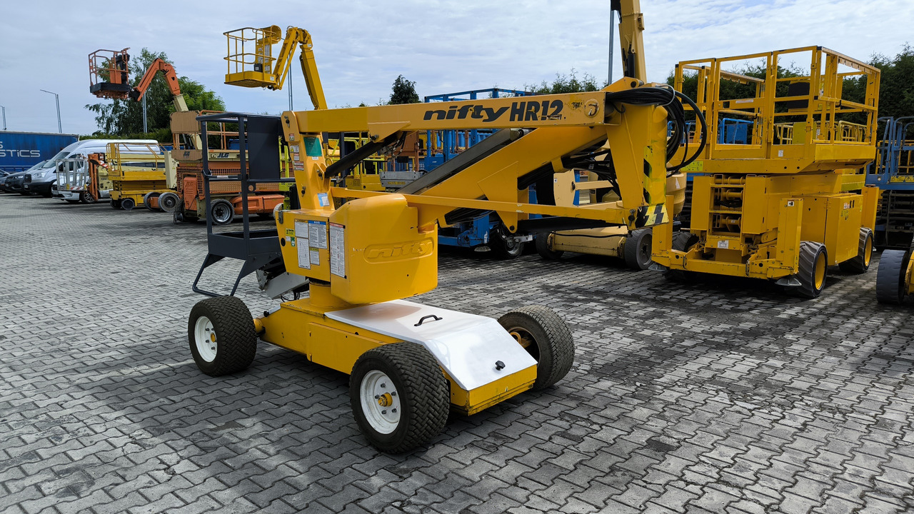 NIFTYLIFT HR 12 NE - Nacelle articulée: photos 3 NIFTYLIFT HR 12 NE - Nacelle articulée: photos 3