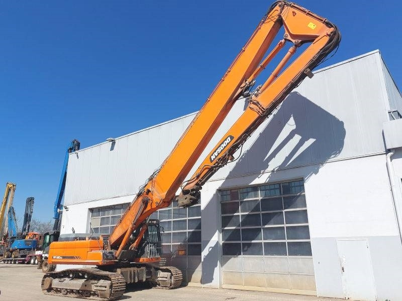 Doosan DX 420 LC - Pelle de démolition: photos 4 Doosan DX 420 LC - Pelle de démolition: photos 4