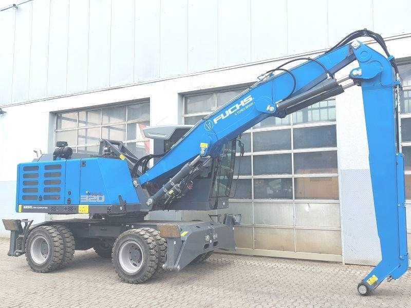 Fuchs MHL 320 F - Pelle de manutention: photos 4 Fuchs MHL 320 F - Pelle de manutention: photos 4