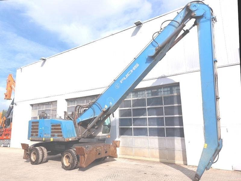 Fuchs MHL 350 F - Pelle de manutention: photos 4 Fuchs MHL 350 F - Pelle de manutention: photos 4