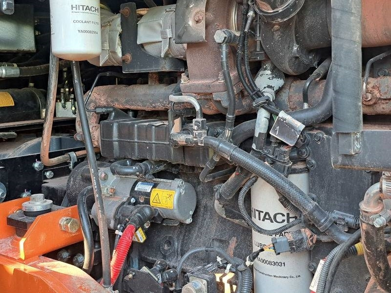 Chargeuse sur pneus Hitachi ZW 310-6: photos 7