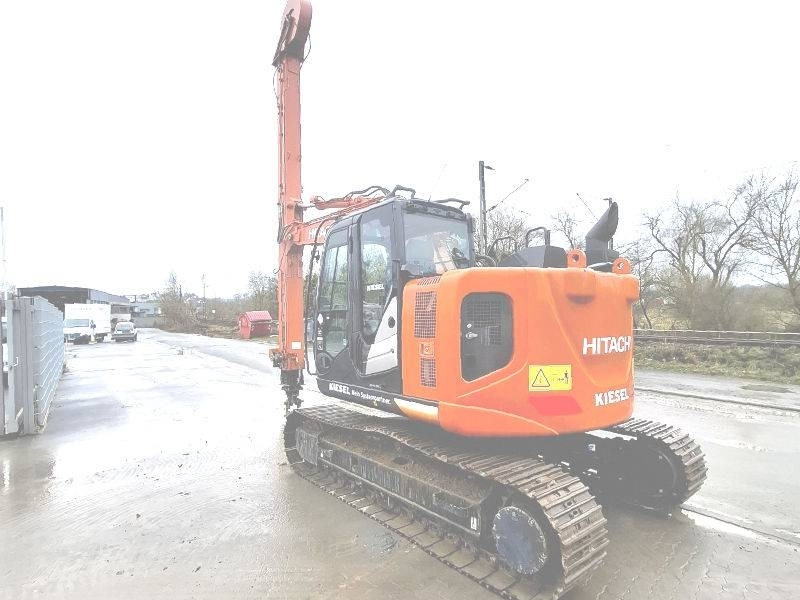 Hitachi ZX 135 US-6 Teledipper - Pelle sur chenille: photos 3 Hitachi ZX 135 US-6 Teledipper - Pelle sur chenille: photos 3
