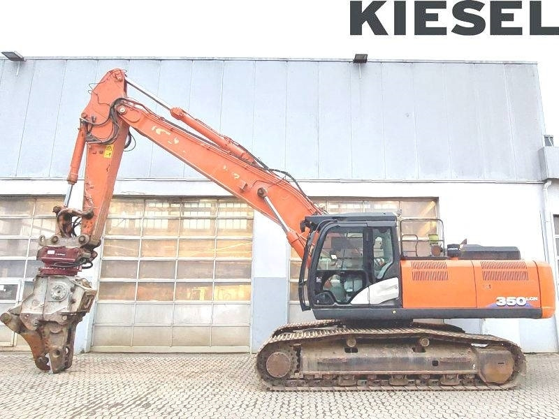Hitachi ZX 350 LCN-6 +Demarec MQP-45 - Pelle de démolition: photos 1 Hitachi ZX 350 LCN-6 +Demarec MQP-45 - Pelle de démolition: photos 1