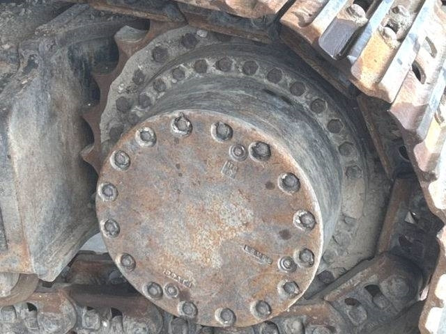 Pelle sur chenille Hitachi ZX 490 LCH-6: photos 10