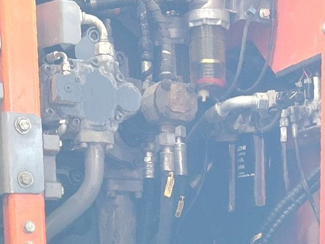 Pelle sur chenille Hitachi ZX 490 LCH-6: photos 9