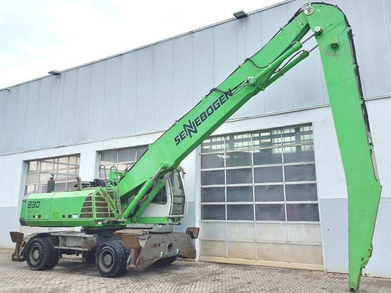 Sennebogen 830 - Pelle de manutention: photos 4 Sennebogen 830 - Pelle de manutention: photos 4