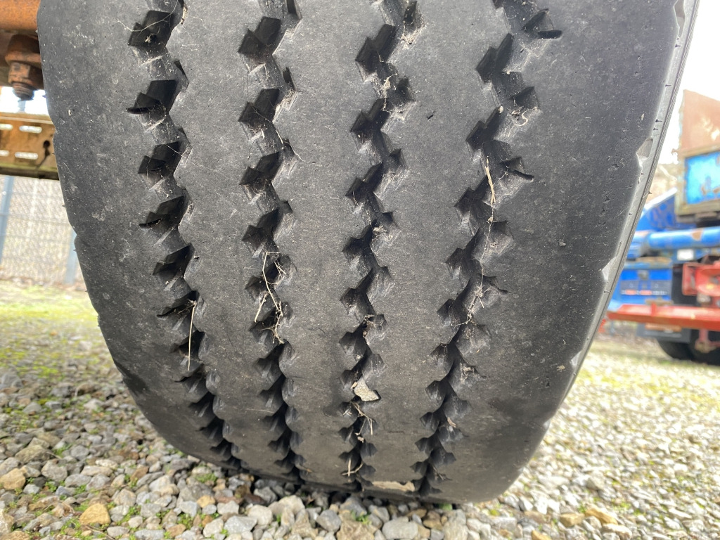 Eggers ZX 9E / für Ballastgewichte - Remorque plateau: photos 4 Eggers ZX 9E / für Ballastgewichte - Remorque plateau: photos 4