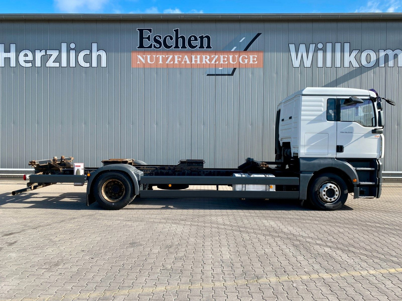 Camion porte-conteneur/ Caisse mobile MAN TGA 18.350 LL Fahrschule*Driving school*5 Sitze MAN TGA 18.350 LL Fahrschule*Driving school*5 Sitze: photos 6