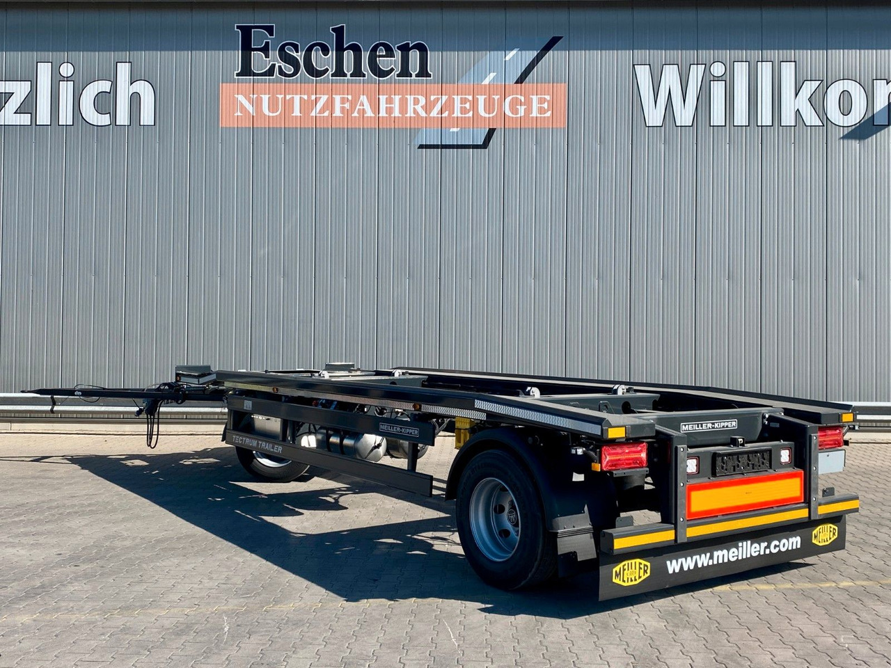 Meiller MG 18 ZO 5,4 NEU*Rückfahrkamera*Werkzeugkasten Meiller MG 18 ZO 5,4 | NEU*Rückfahrkamera*Werkzeugkasten - Remorque ampliroll/ Multibenne: photos 3 Meiller MG 18 ZO 5,4 NEU*Rückfahrkamera*Werkzeugkasten Meiller MG 18 ZO 5,4 | NEU*Rückfahrkamera*Werkzeugkasten - Remorque ampliroll/ Multibenne: photos 3