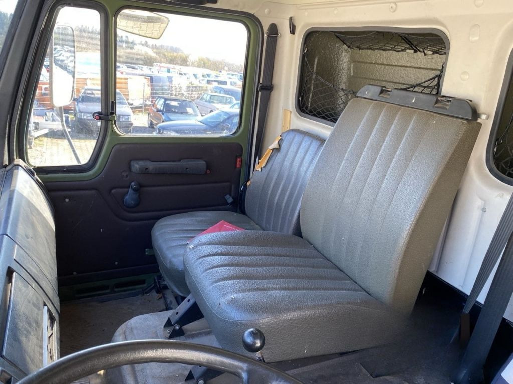 Mercedes-Benz 1017 4x4 Allrad Pritsche | HIAB 060-2 Kran*36TKM - Camion plateau, Camion grue: photos 5 Mercedes-Benz 1017 4x4 Allrad Pritsche | HIAB 060-2 Kran*36TKM - Camion plateau, Camion grue: photos 5