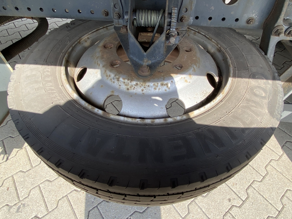 Mercedes-Benz 1224 L  Atego / HIAB-Kran / Glastransporter - Camion plateau, Camion grue: photos 2 Mercedes-Benz 1224 L  Atego / HIAB-Kran / Glastransporter - Camion plateau, Camion grue: photos 2