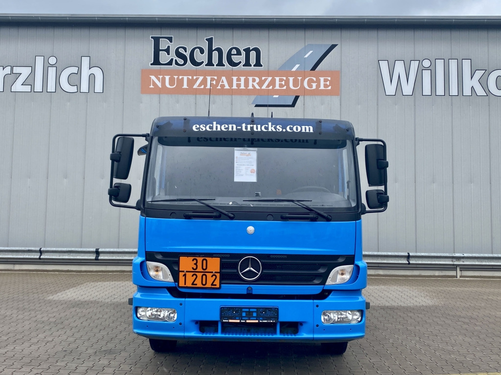 Camion citerne Mercedes-Benz 1318 L Atego: photos 8