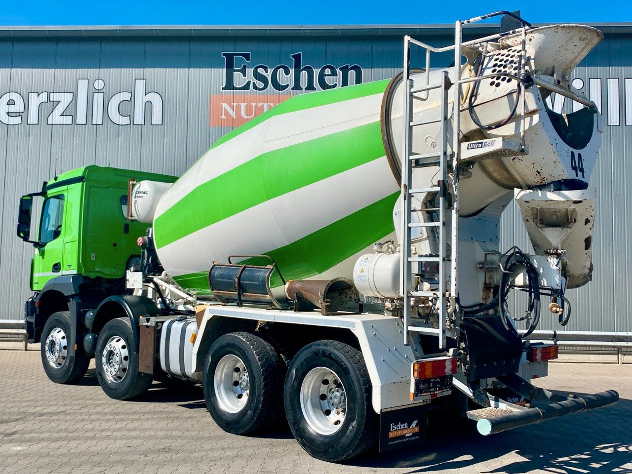 Mercedes-Benz 3240 Arocs 8x4| 9m³ Stetter*Navi*Klima*ASR*Blatt - Camion malaxeur: photos 3 Mercedes-Benz 3240 Arocs 8x4| 9m³ Stetter*Navi*Klima*ASR*Blatt - Camion malaxeur: photos 3