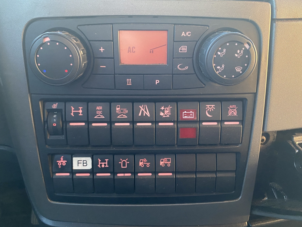 Tracteur routier MAN TGX 18.420 4x2 BLS: photos 11