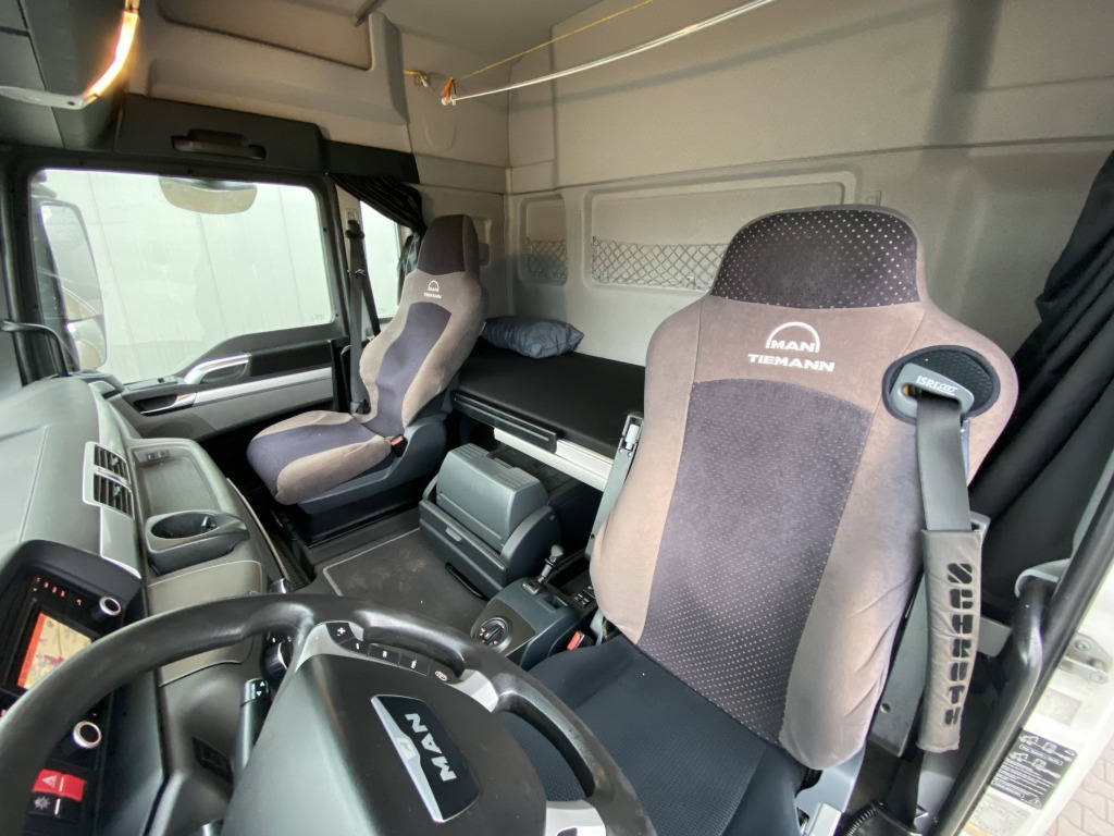 MAN TGX 18.440 4x2 BLS - Tracteur routier: photos 4 MAN TGX 18.440 4x2 BLS - Tracteur routier: photos 4