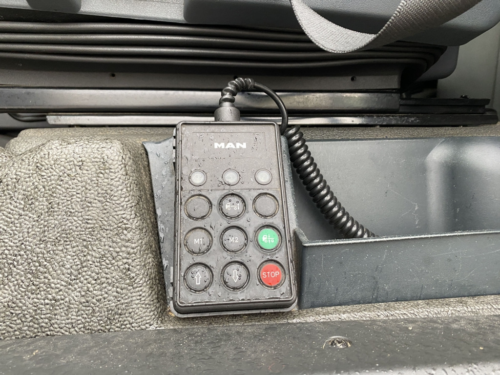 MAN TGX 18.440 4x2 BLS - Tracteur routier: photos 3 MAN TGX 18.440 4x2 BLS - Tracteur routier: photos 3