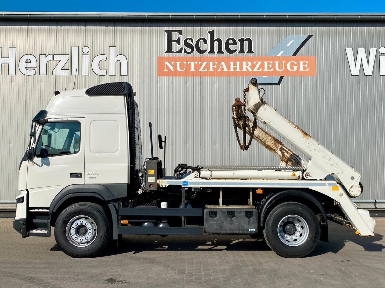 Volvo FMX 460 Bremse NEU*Fernverkehr*MEILLER A12T*Funk Volvo FMX 460 Bremse NEU*Fernverkehr*MEILLER A12T*Funk - Camion multibenne: photos 3 Volvo FMX 460 Bremse NEU*Fernverkehr*MEILLER A12T*Funk Volvo FMX 460 Bremse NEU*Fernverkehr*MEILLER A12T*Funk - Camion multibenne: photos 3