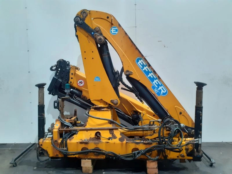 Grúa Effer 145/3S - Grue auxiliaire pour Camion: photos 4 Grúa Effer 145/3S - Grue auxiliaire pour Camion: photos 4