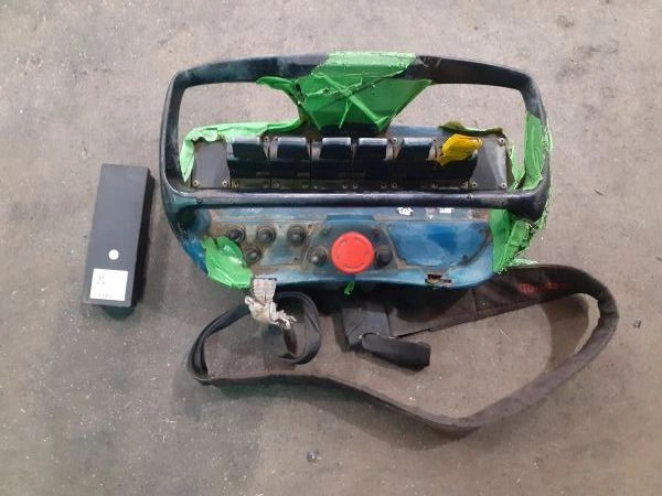 Grúa FASSI F270A.26 - Grue auxiliaire pour Camion: photos 3 Grúa FASSI F270A.26 - Grue auxiliaire pour Camion: photos 3