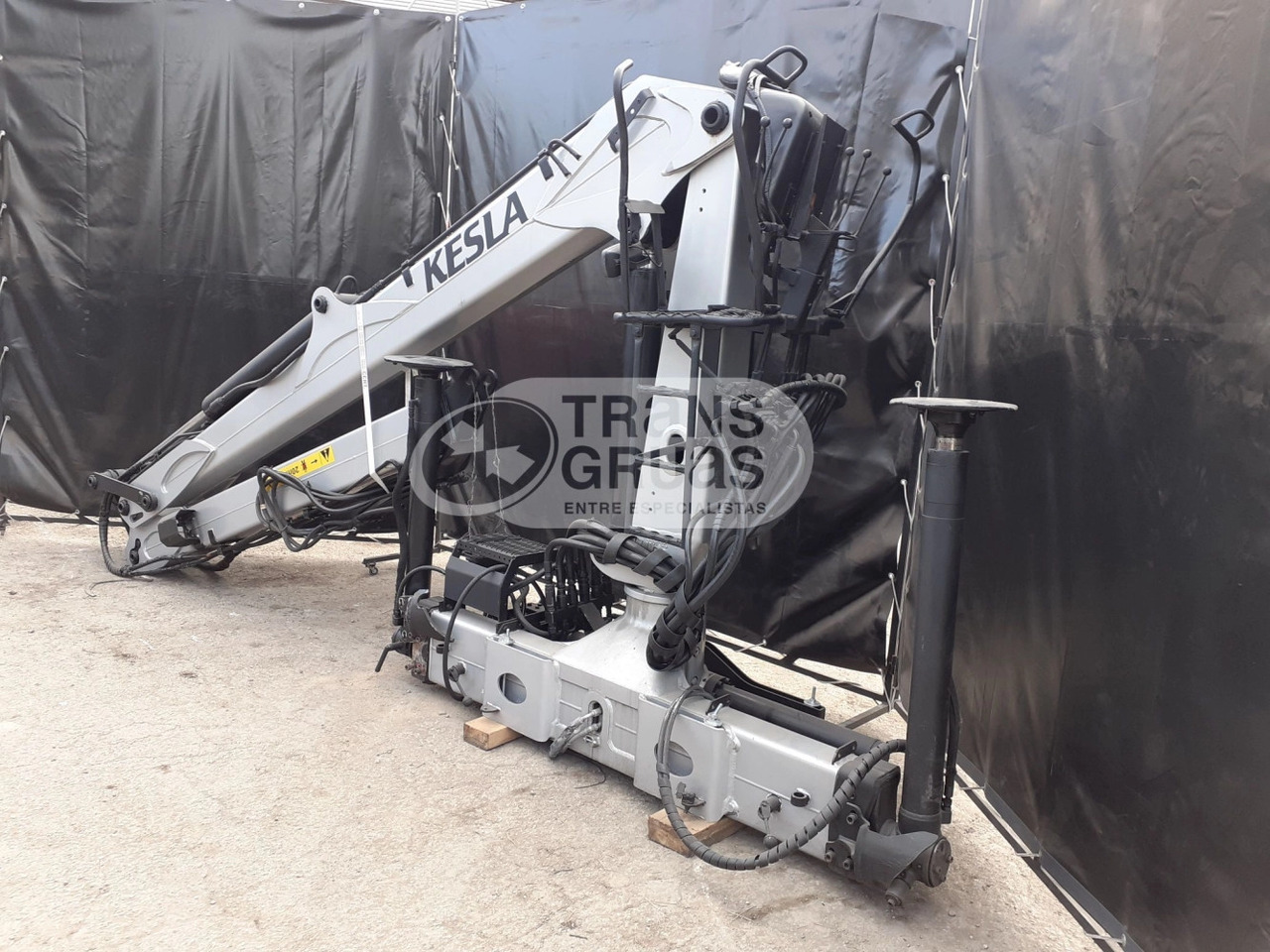 Grúa Kesla 2009L - Grue auxiliaire pour Camion: photos 4 Grúa Kesla 2009L - Grue auxiliaire pour Camion: photos 4