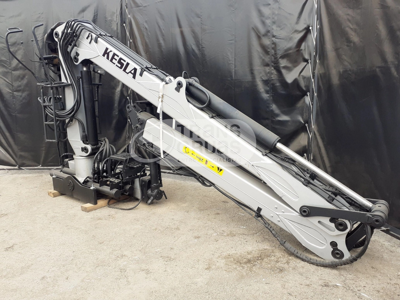 Grúa Kesla 2009L - Grue auxiliaire pour Camion: photos 2 Grúa Kesla 2009L - Grue auxiliaire pour Camion: photos 2