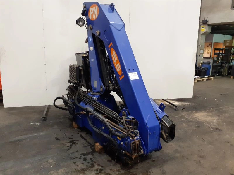 Grúa PM 15523 - Grue auxiliaire pour Camion: photos 4 Grúa PM 15523 - Grue auxiliaire pour Camion: photos 4