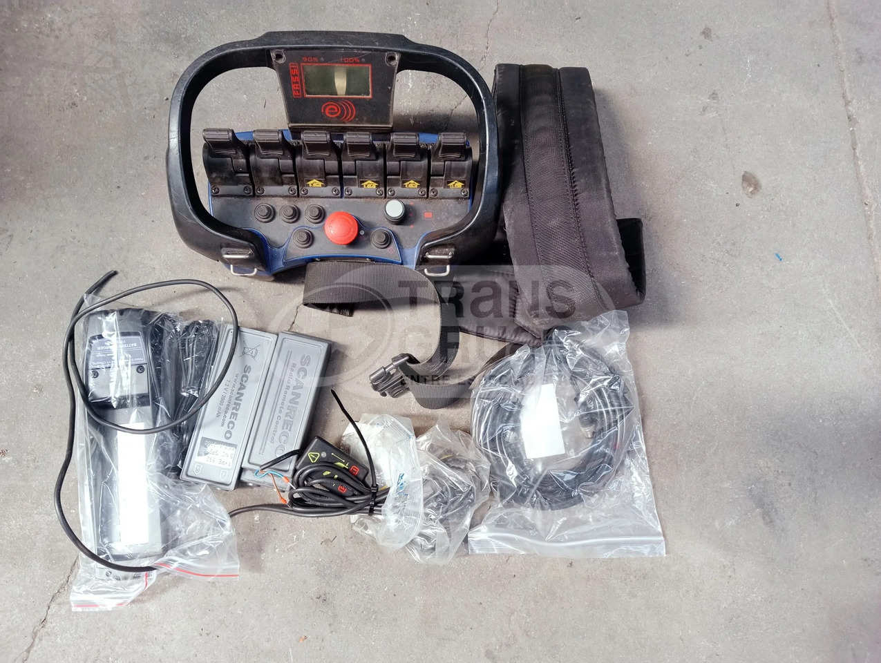 Grúa hidráulica Fassi F105B.24 E-ACTIVE - Grue auxiliaire: photos 3 Grúa hidráulica Fassi F105B.24 E-ACTIVE - Grue auxiliaire: photos 3