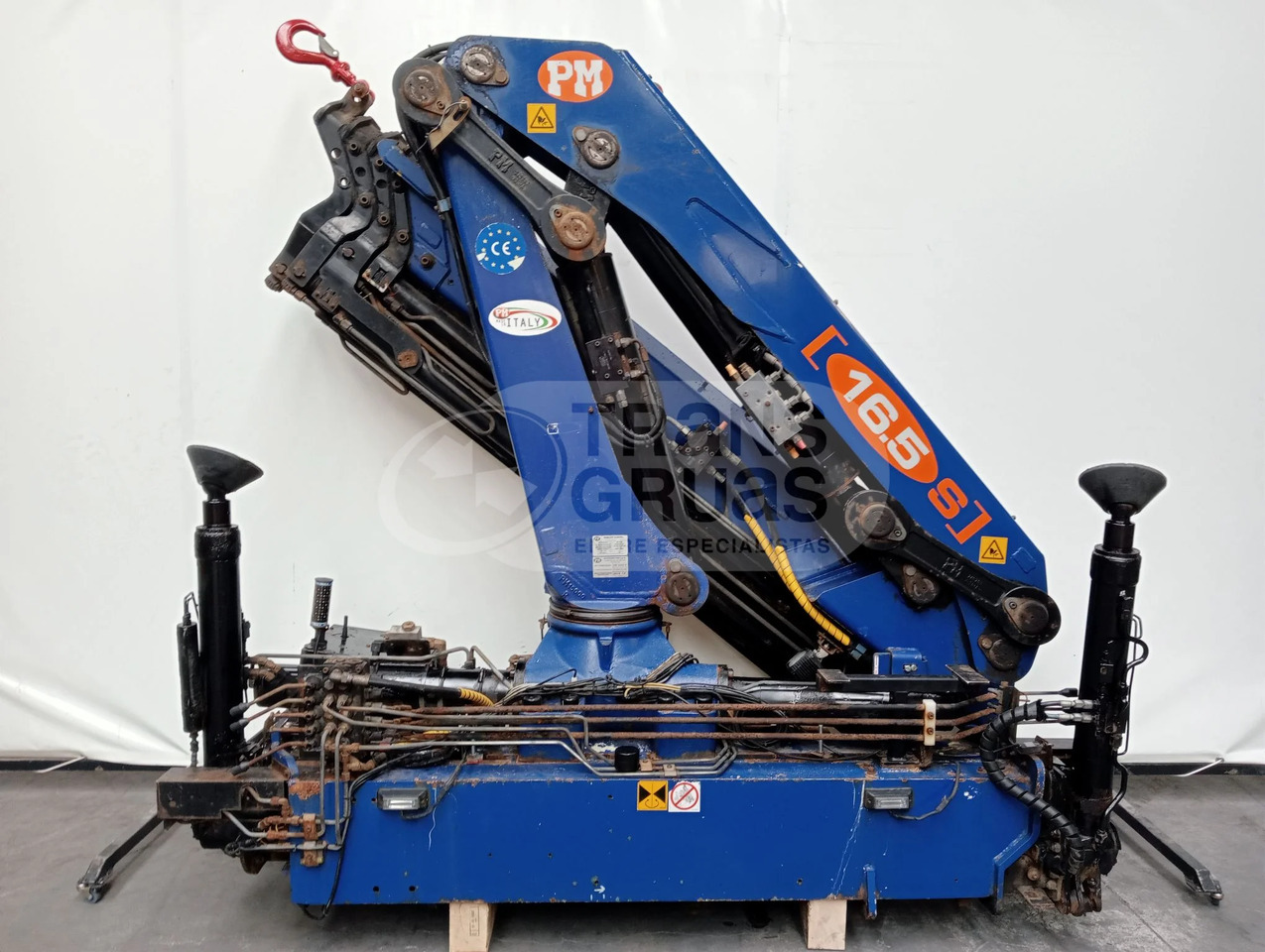 Grúa hidráulica PM 16524 - Grue auxiliaire: photos 2 Grúa hidráulica PM 16524 - Grue auxiliaire: photos 2