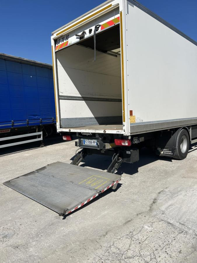 DAF CF 340 - Camion fourgon: photos 5 DAF CF 340 - Camion fourgon: photos 5
