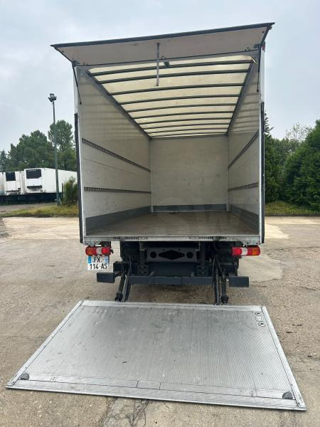 Mercedes Atego 816 - Camion fourgon: photos 5 Mercedes Atego 816 - Camion fourgon: photos 5