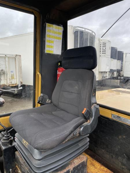 Schaeff SJK 861 - Chargeuse sur pneus: photos 5 Schaeff SJK 861 - Chargeuse sur pneus: photos 5