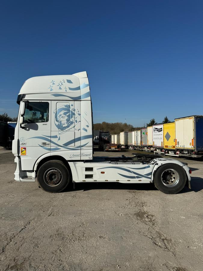 Tracteur routier DAF XF 510: photos 13