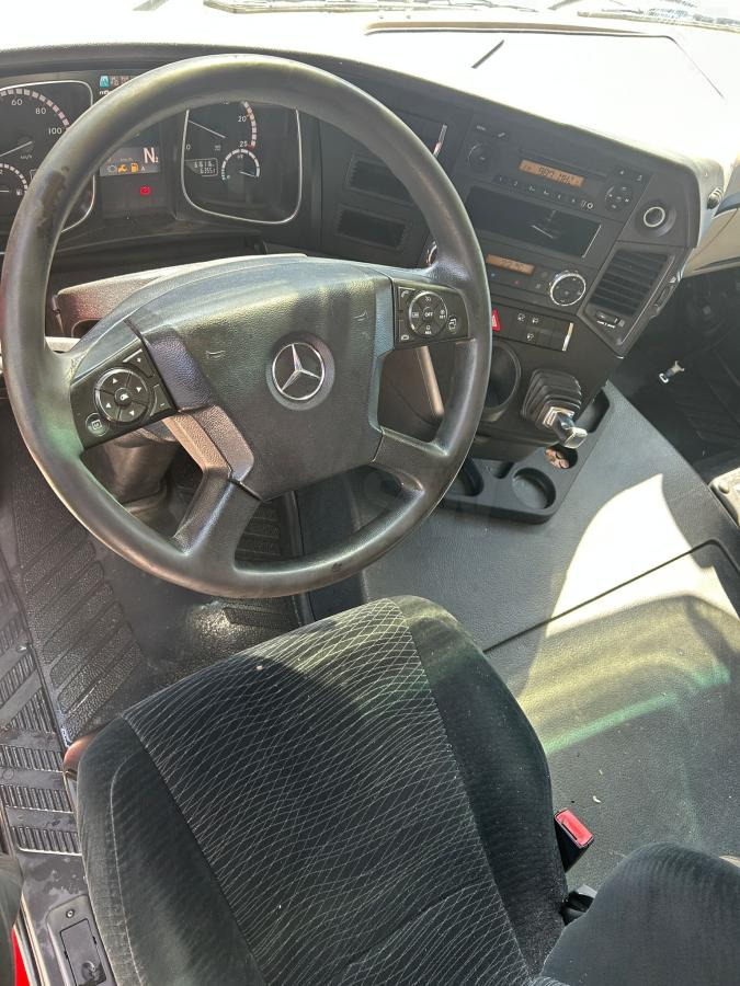 Mercedes Actros 1845 - Tracteur routier: photos 2 Mercedes Actros 1845 - Tracteur routier: photos 2
