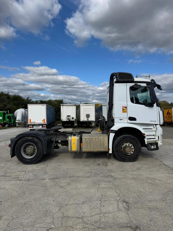 Mercedes Arocs 2045 - Tracteur routier: photos 5 Mercedes Arocs 2045 - Tracteur routier: photos 5