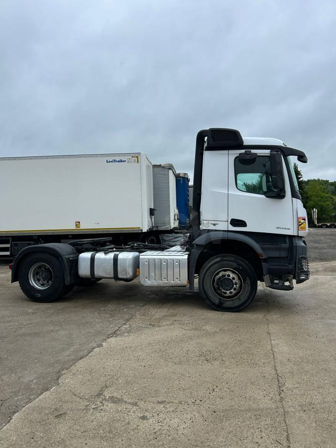 Mercedes Arocs 2045 - Tracteur routier: photos 5 Mercedes Arocs 2045 - Tracteur routier: photos 5