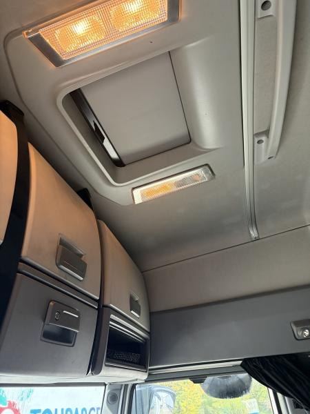 Renault T-Series 460 - Tracteur routier: photos 5 Renault T-Series 460 - Tracteur routier: photos 5