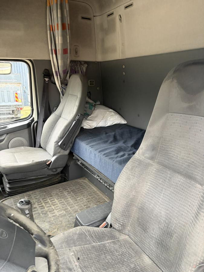 Volvo FH12 380 - Tracteur routier: photos 3 Volvo FH12 380 - Tracteur routier: photos 3